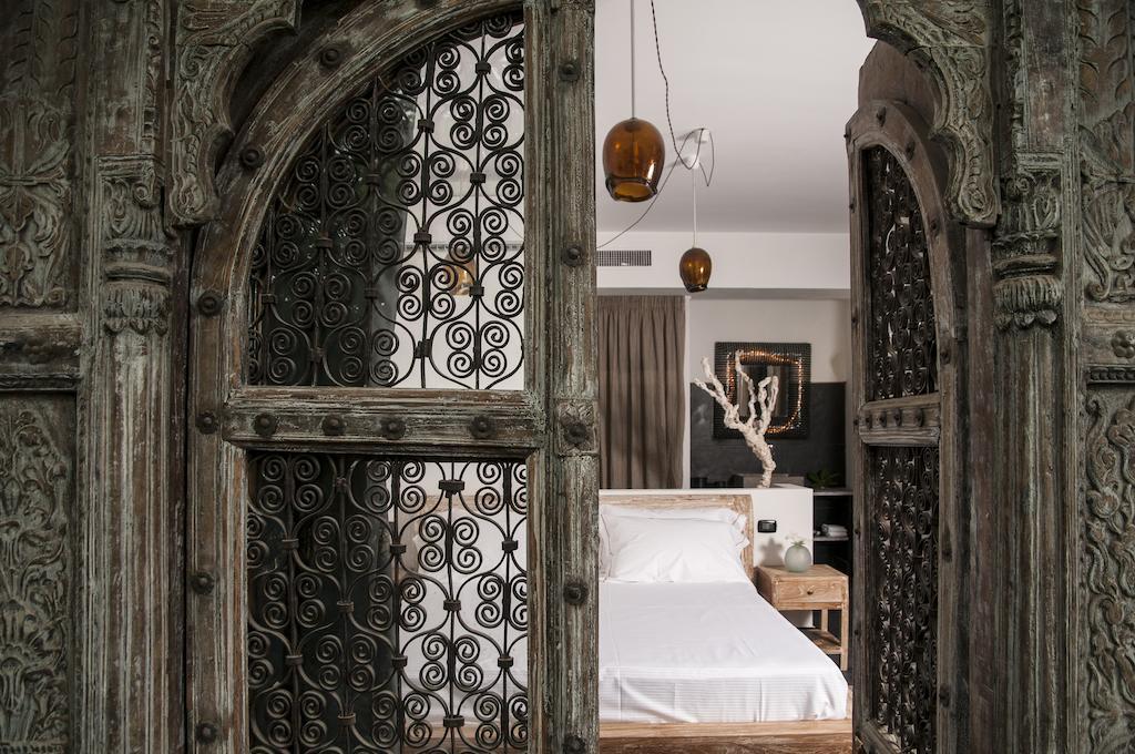 Bed and Breakfast Seven Maze Charming House Bari Habitación foto