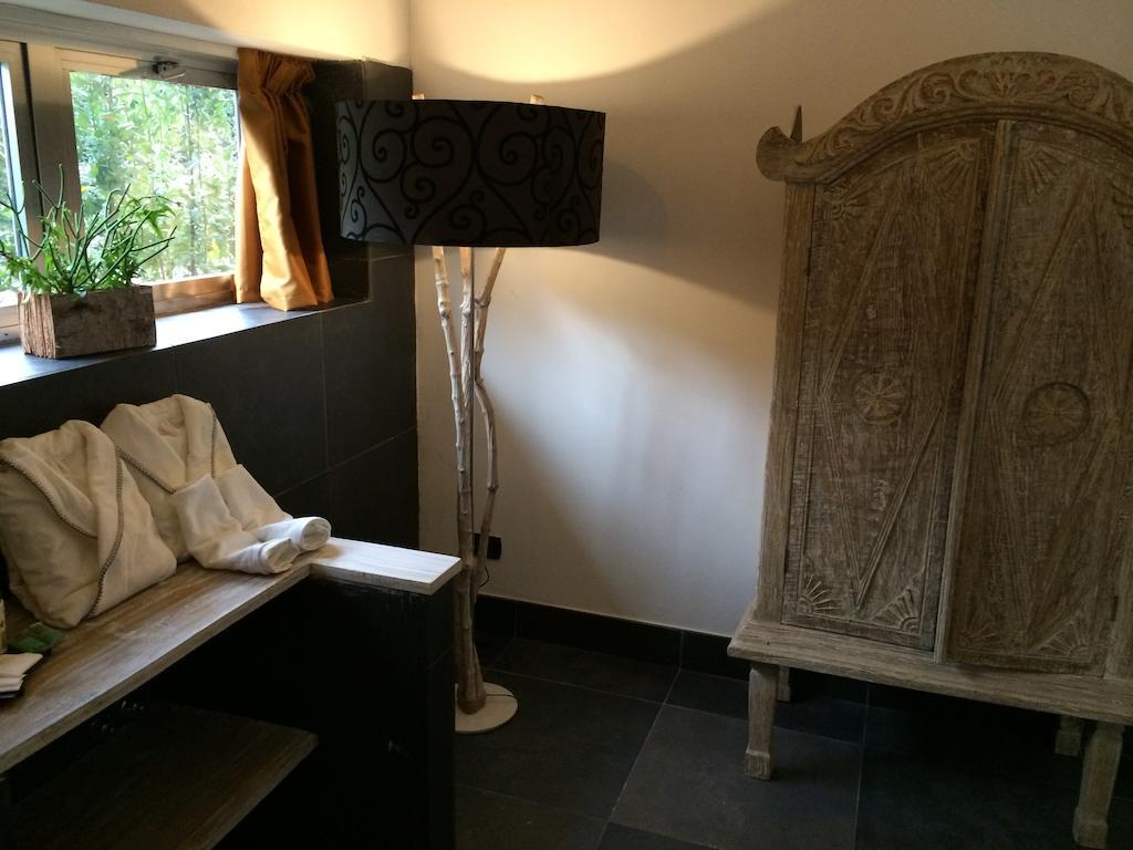 Bed and Breakfast Seven Maze Charming House Bari Habitación foto