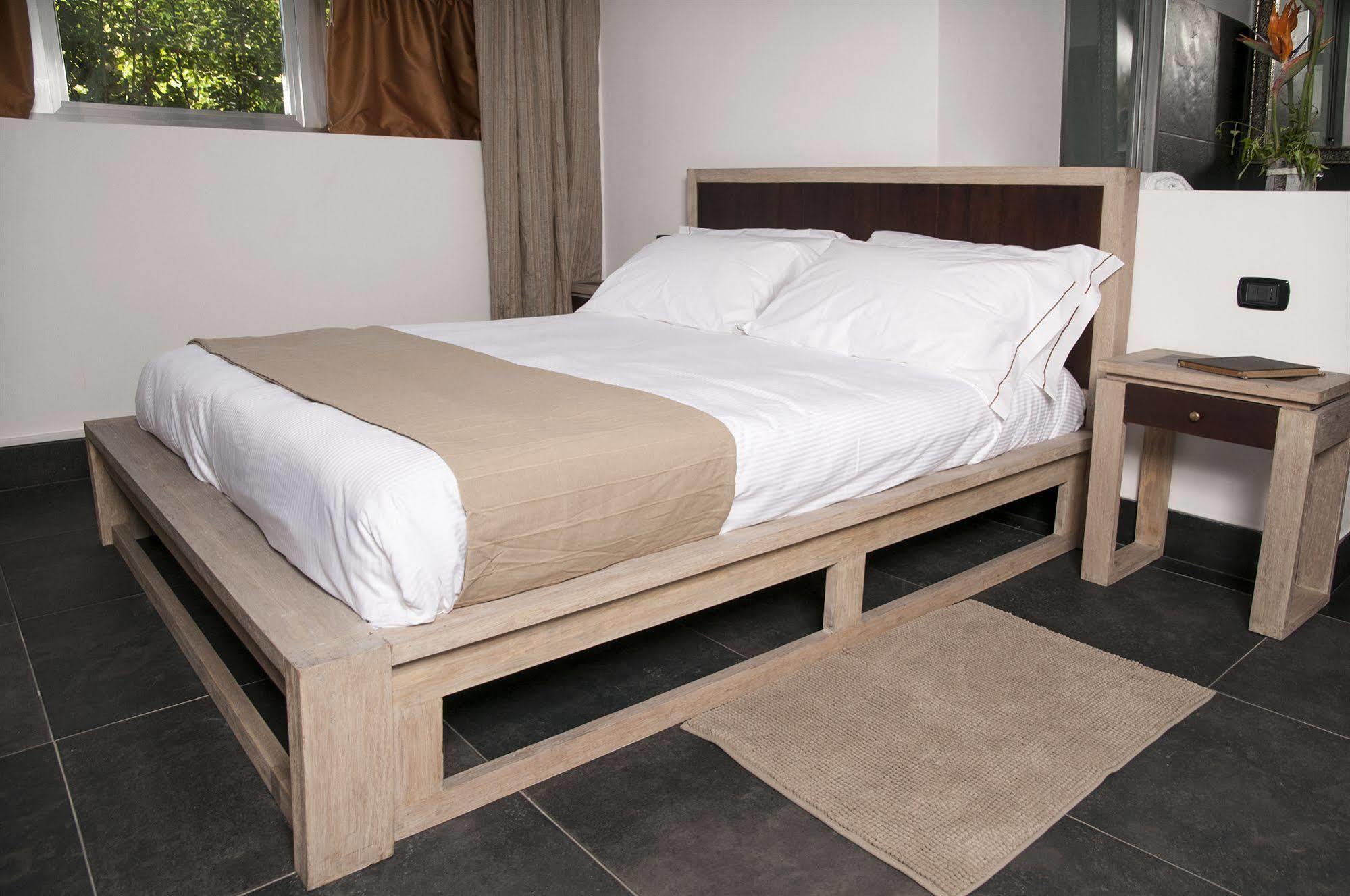 Bed and Breakfast Seven Maze Charming House Bari Exterior foto
