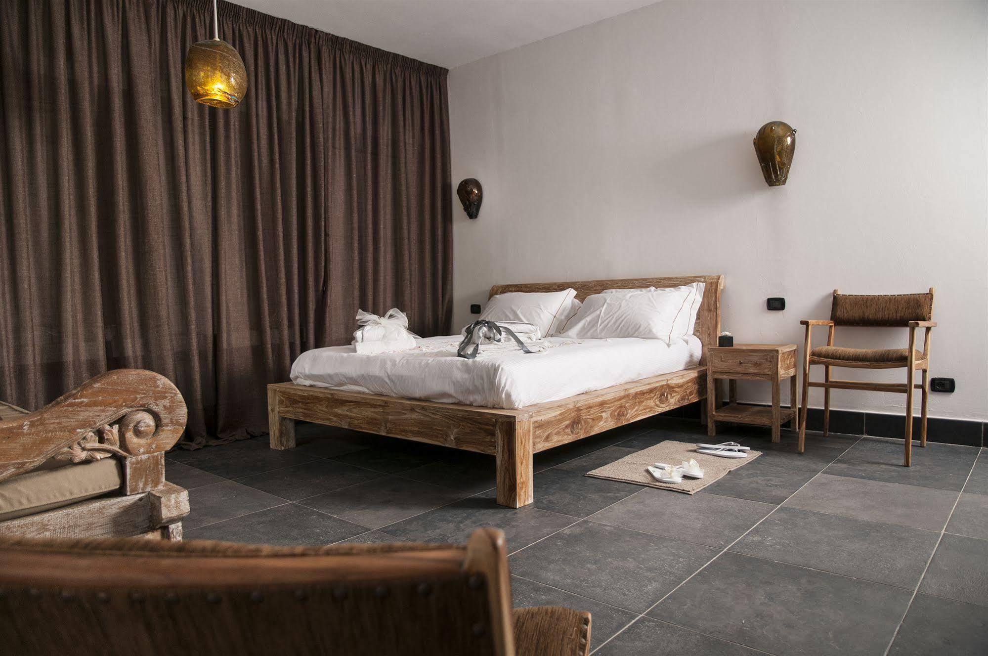 Bed and Breakfast Seven Maze Charming House Bari Exterior foto